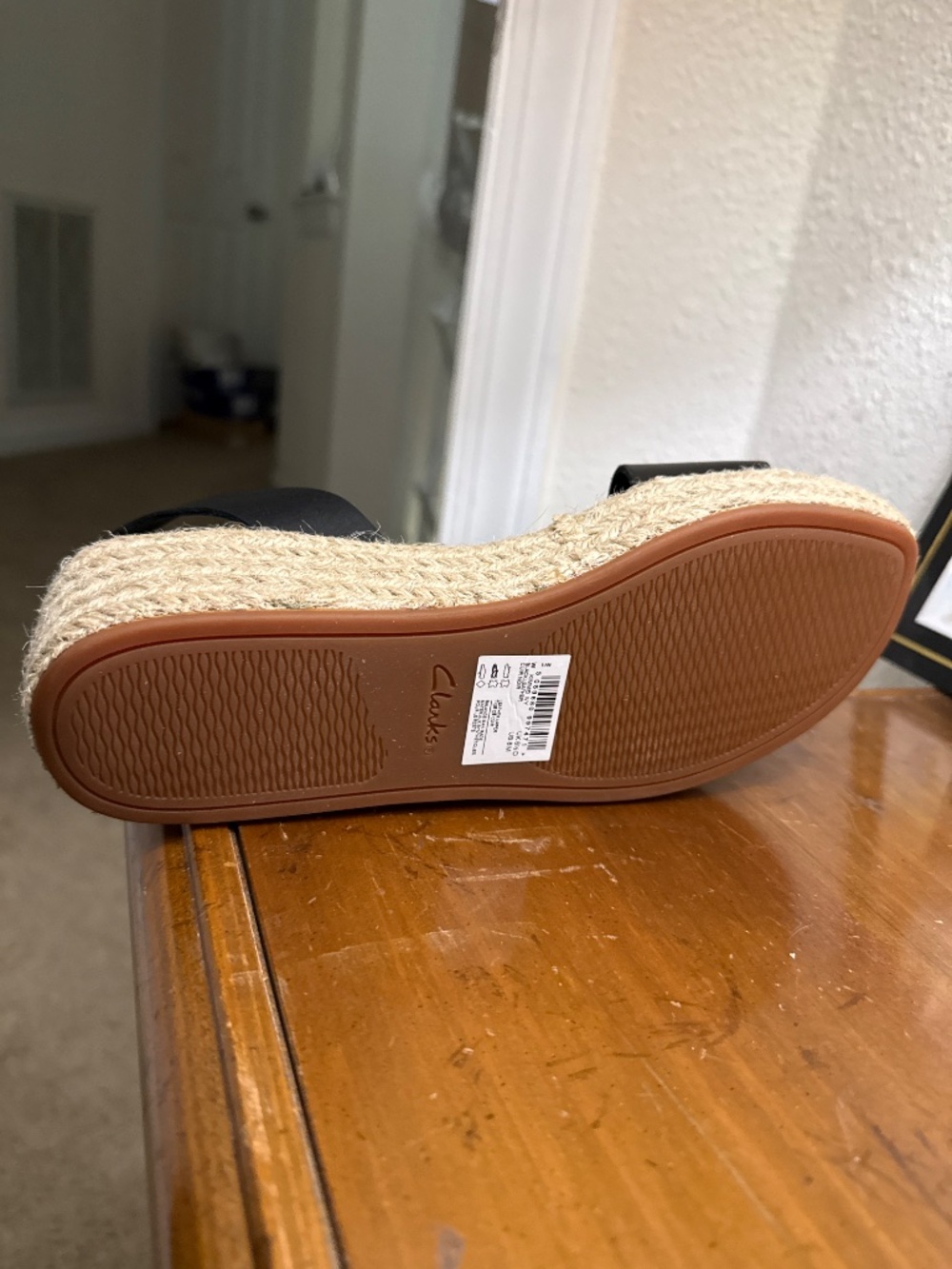 Clark’s sandals like new W US 8 M - Picture 3 of 5